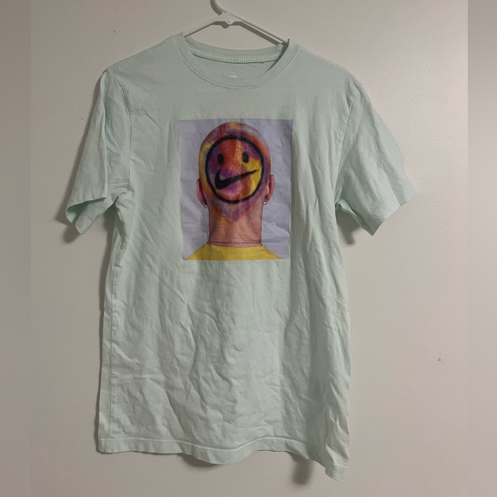 Nike graphic tee